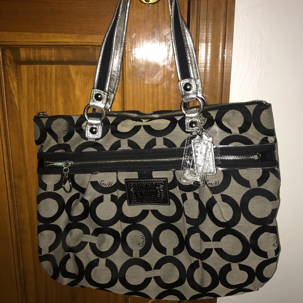 Coach Poppy Tote